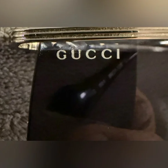 Gucci sunglasses authenticated - Picture 5 of 7